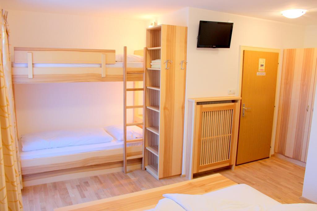 Pension Widmann Stulles Buitenkant foto